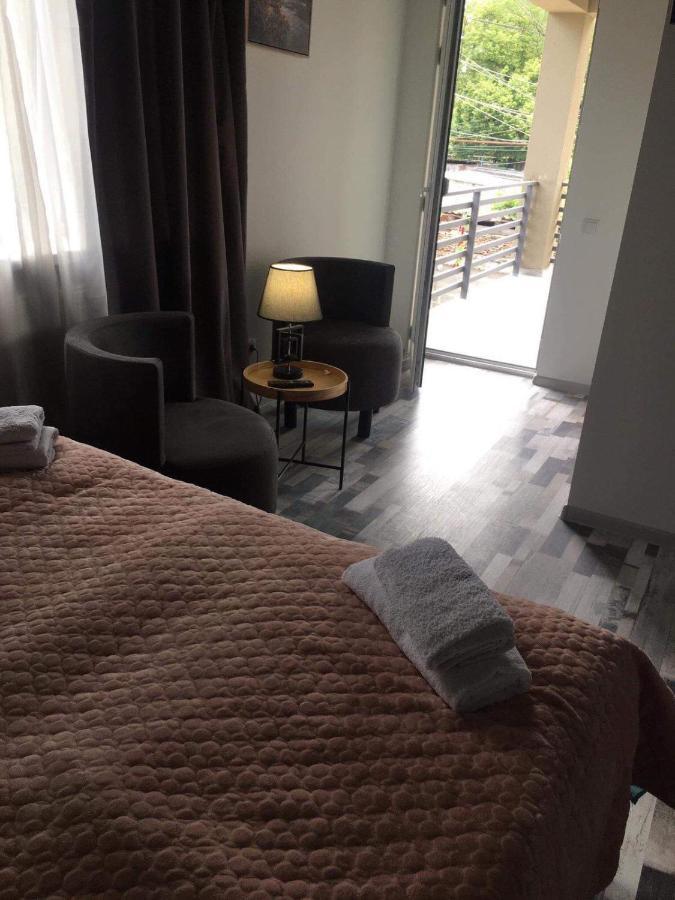 Verona Apartment Dushet'i Exterior photo