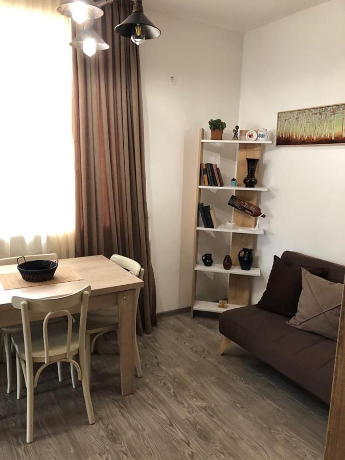 Verona Apartment Dushet'i Exterior photo