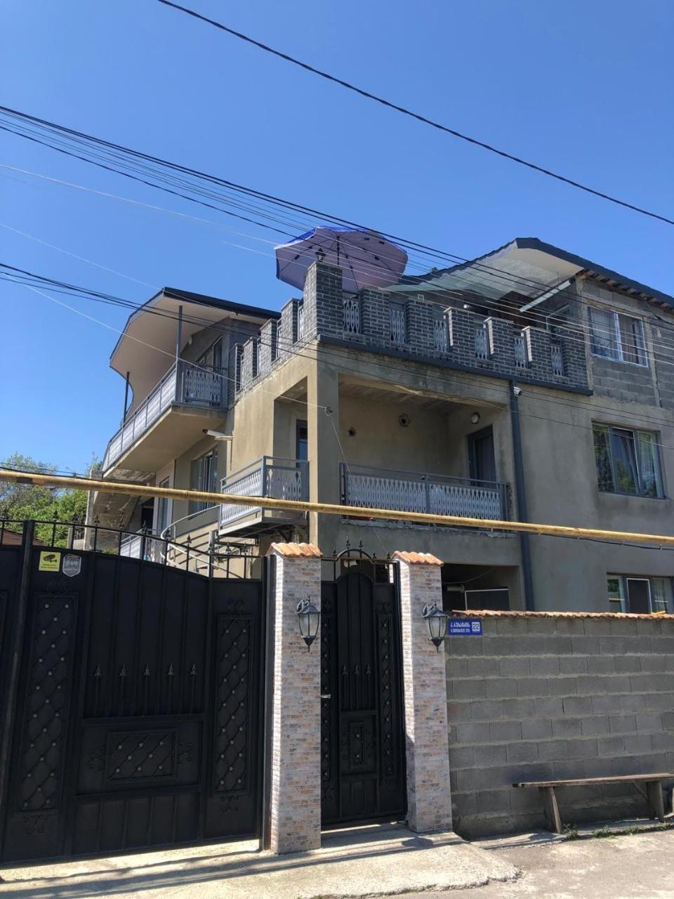 Verona Apartment Dushet'i Exterior photo