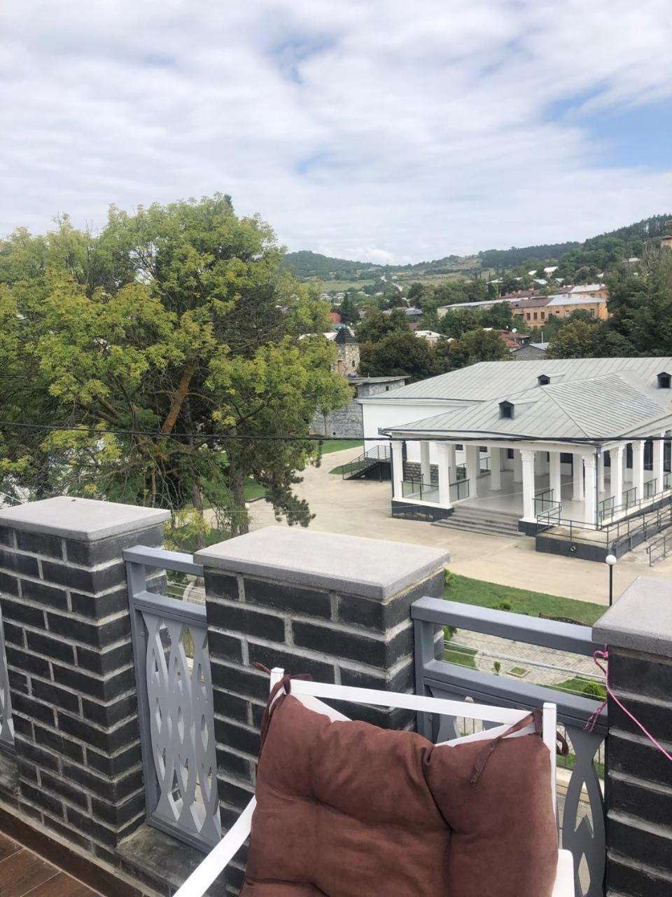 Verona Apartment Dushet'i Exterior photo