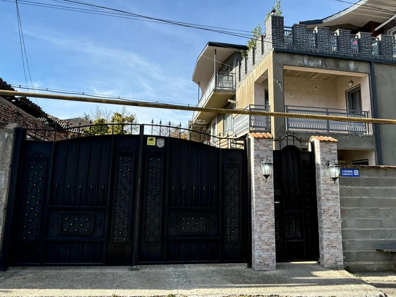Verona Apartment Dushet'i Exterior photo